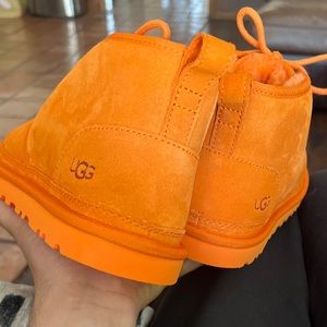 Boots UGG Neumel Orange Clementine Size 9